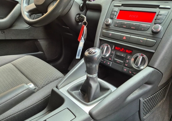 Audi A3 cena 26900 przebieg: 150000, rok produkcji 2009 z Wałbrzych małe 529